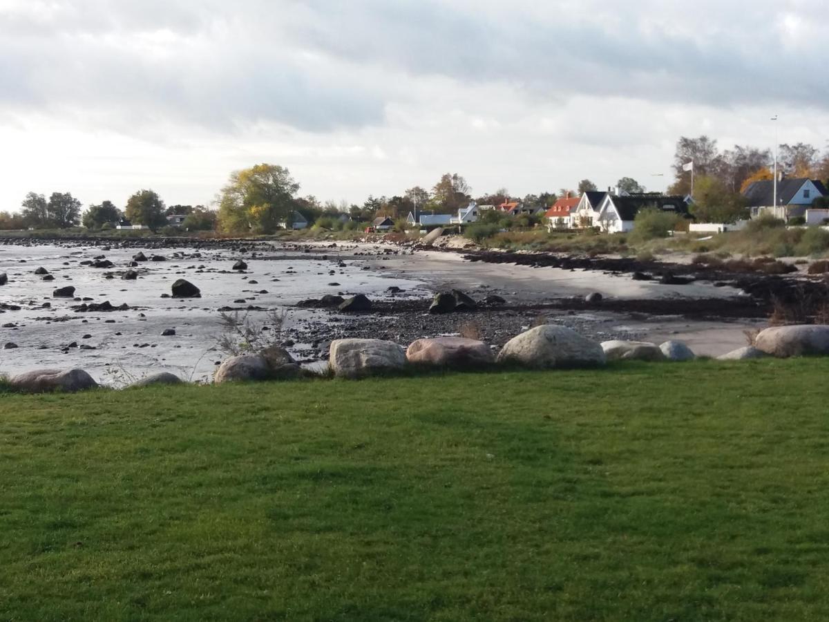 Pensionat Strandhuset I Abbekås Extérieur photo