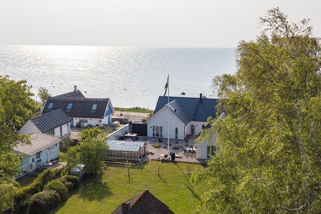 Pensionat Strandhuset I Abbekås Extérieur photo